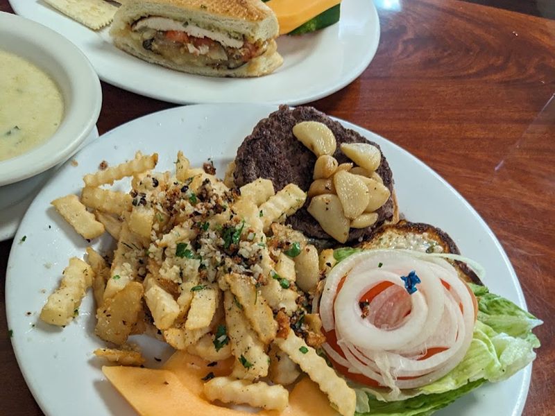 Garlic City Cafe food